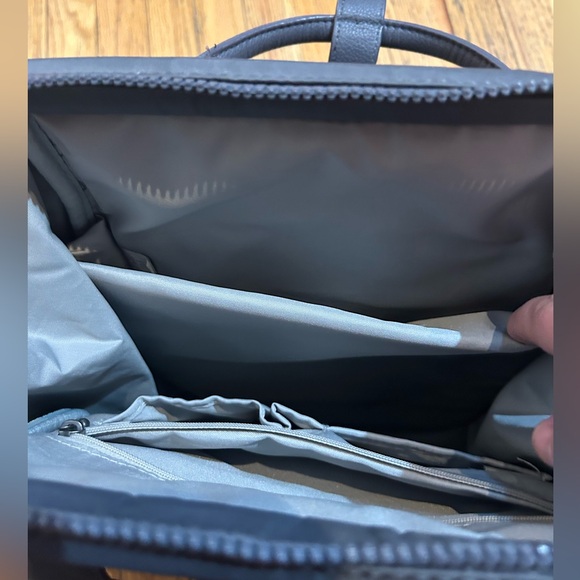 Baggallini Soho Backpack Gray Laptop Bag- Travel- school- overnight large bag - Picture 8 of 12